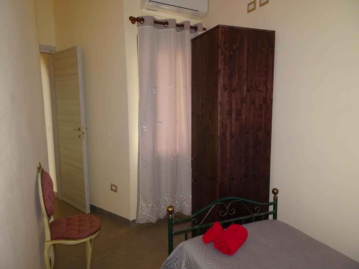 Bed and Breakfast La Casa Di Benedetta Syracuse Екстер'єр фото